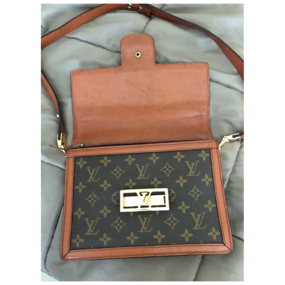 ✨Vintage Louis Vuitton LV Monogram Dauphine MM Shoulder Bag - Picture 8 of 16